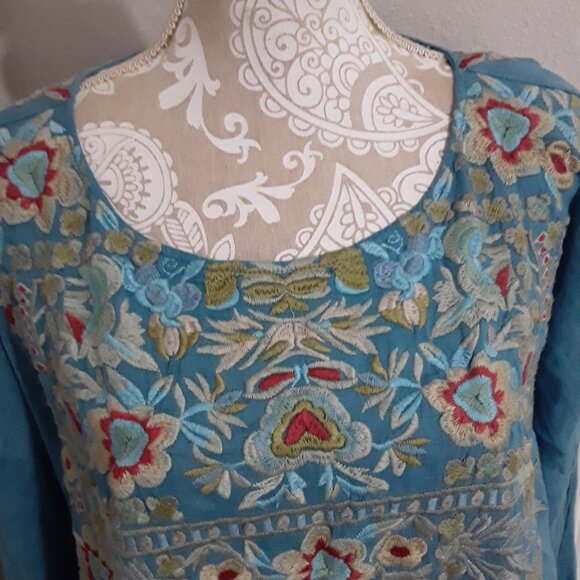 New Johnny Was lovely light blue embroidered Linen Tunic size XL - Picture 13 of 14
